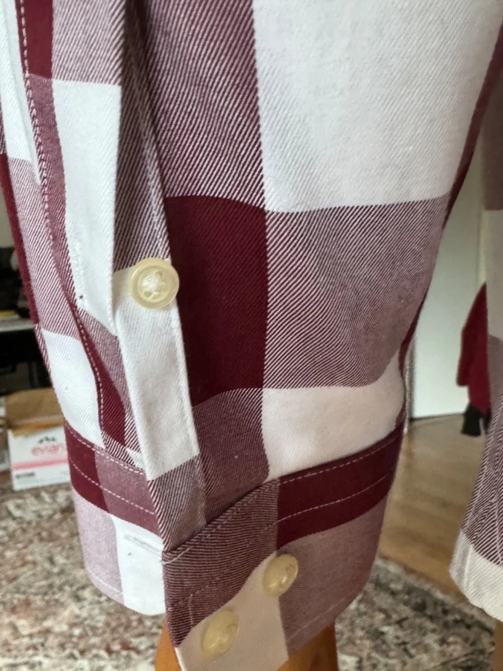 Men's Banan Republic Non Iron Classic Fit Size M